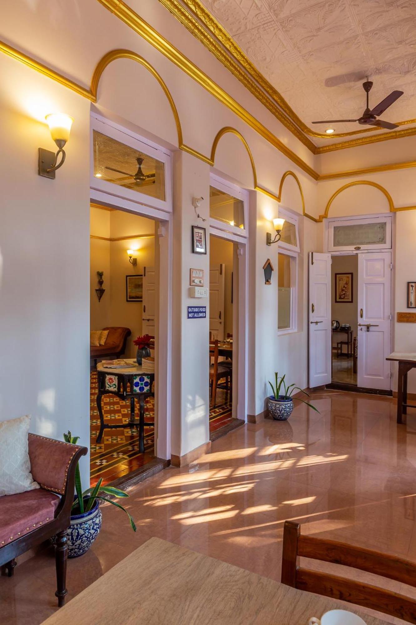 Il Palazzo Villas Panchgani Exterior foto